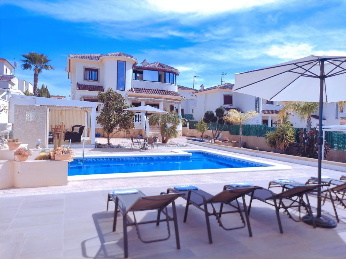 Villa Fantastica Familiar En La Marina